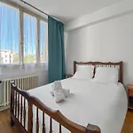 Lumineux, Proche Centre Apartment *