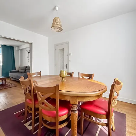 Lumineux, Proche Centre דיז'ון