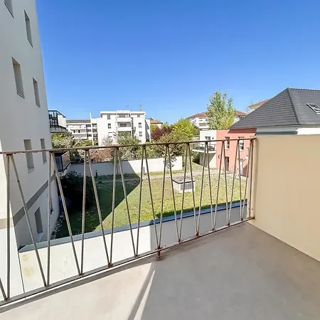 Lumineux, Proche Centre * ディジョン