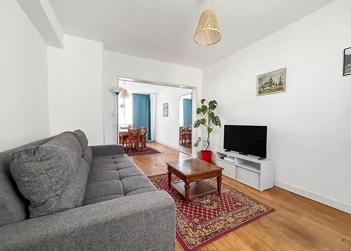 Lumineux, Proche Centre דירה *