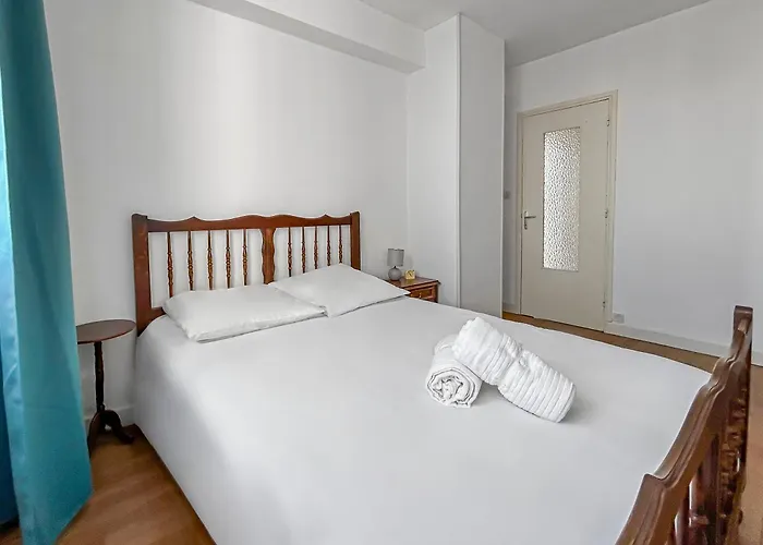 Lumineux, Proche Centre Apartment